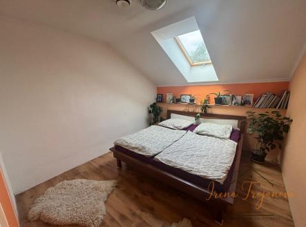 Pronájem bytu, 4+kk, 95 m²