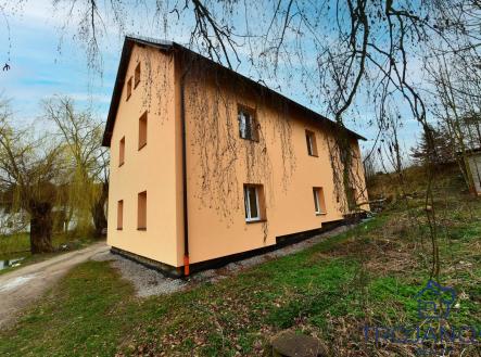 Prodej nájemního domu, 306 m²