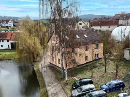 Prodej nájemního domu, 306 m² obrázek