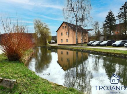 Prodej nájemního domu, 306 m²