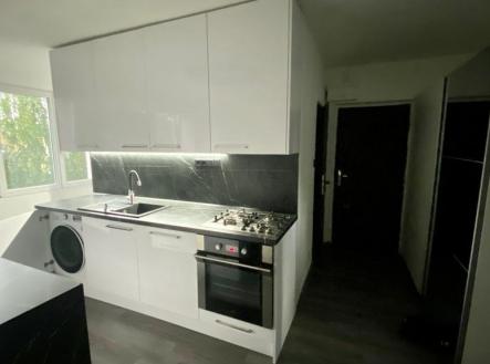 Pronájem bytu, 3+kk, 65 m²