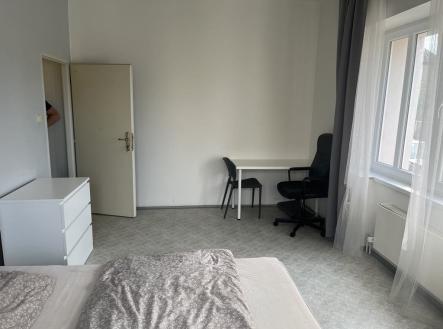 Pronájem bytu, 3+kk, 70 m²