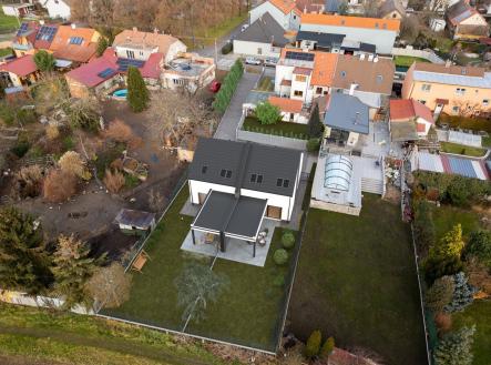 Prodej pozemku pro bydlení, 730 m²