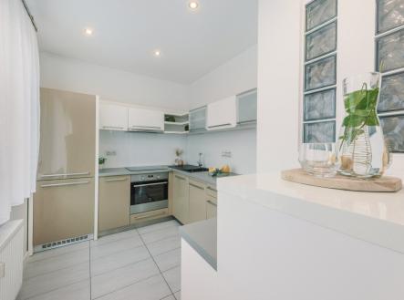 Pronájem bytu, 2+kk, 54 m²