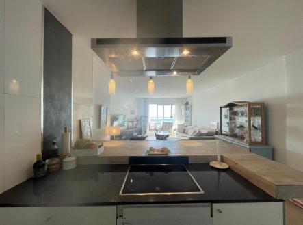 9-467d0cee5b725f3ef65f102a0c2e69c0