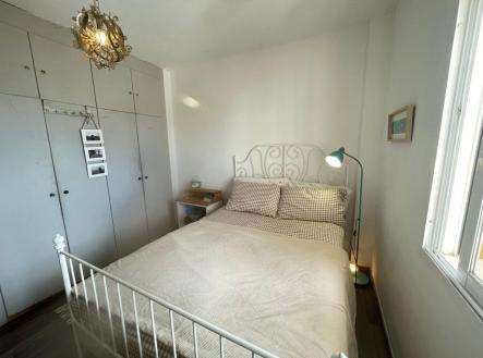 27-f6e8bc237ba13ac4c268badec6354f3d