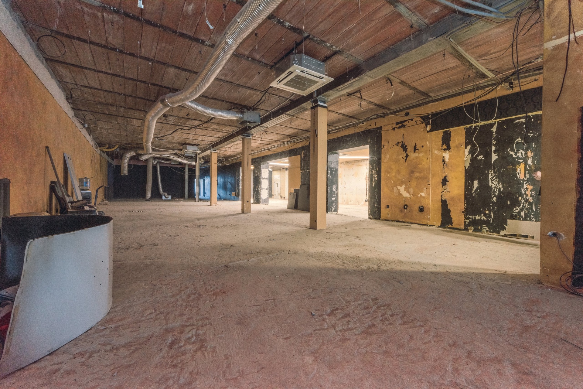 Kasíno Třída Míru (3)