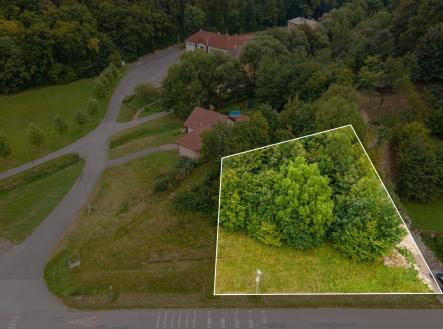 Prodej pozemku pro bydlení, 1 095 m²