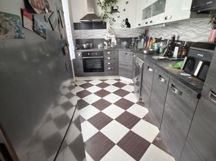 Prodej bytu, 3+kk, 71 m²
