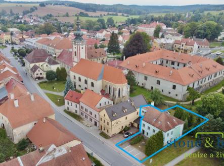 Prodej - dům/vila, 372 m² obrázek