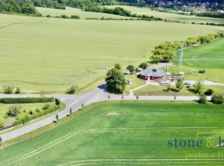 Prodej pozemku, zemědělská půda, 4 240 m²