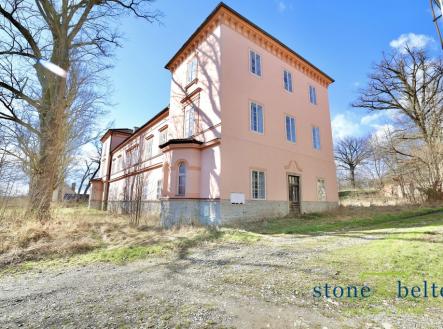 Prodej historického objektu, 3 986 m²