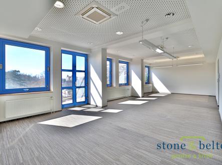 Pronájem - kanceláře, 128 m²
