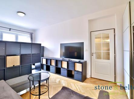 Pronájem bytu, 1+1, 43 m²