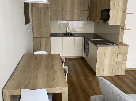 Pronájem bytu, 2+kk, 50 m²