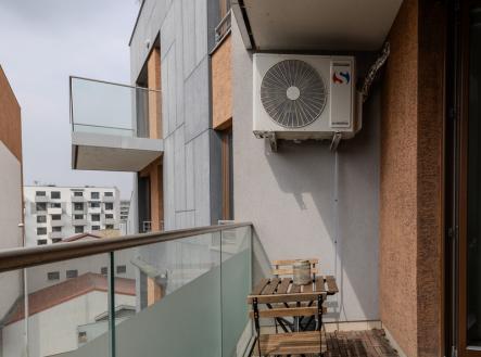 Pronájem bytu, 3+kk, 79 m²