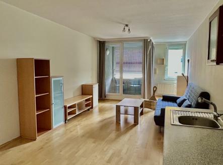 Pronájem bytu, 1+kk, 37 m²