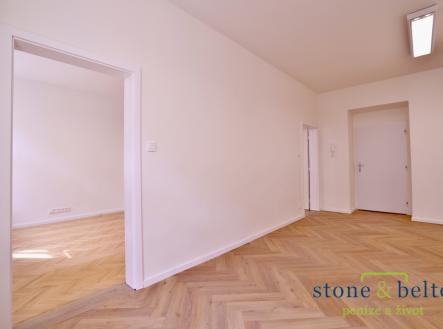 Pronájem kanceláře, 126 m²