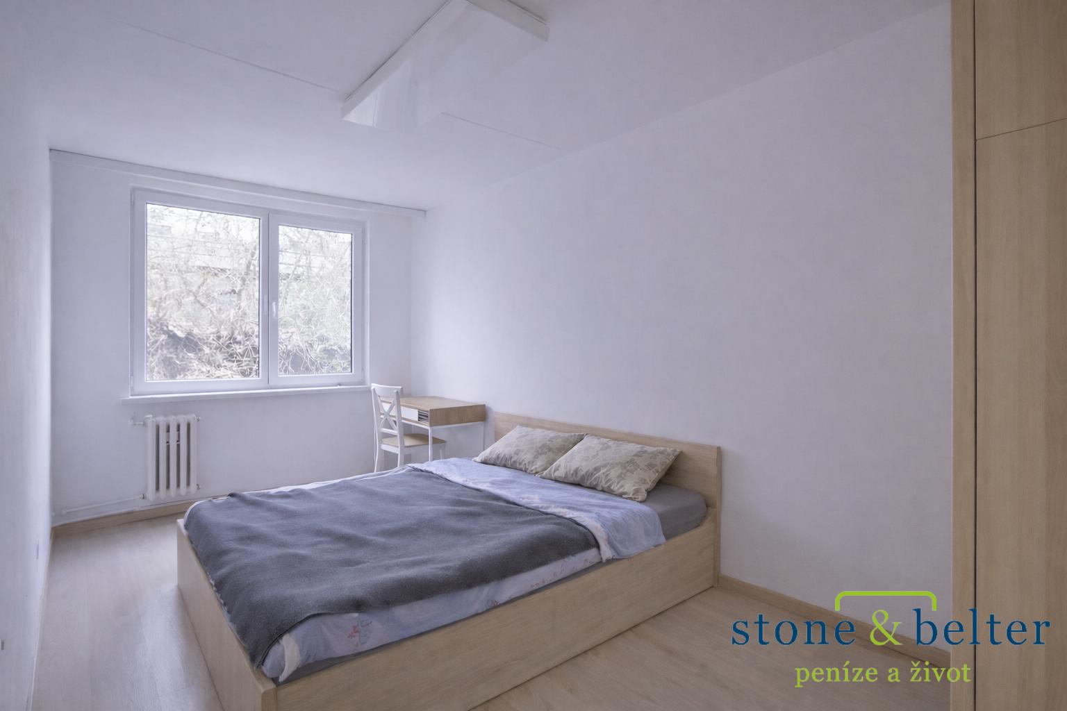 Prodej bytu 3+1 s lodžií – 72 m² – Praha 5 – Smíchov