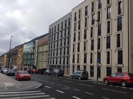 Prodej - obchodní prostor, 168 m²