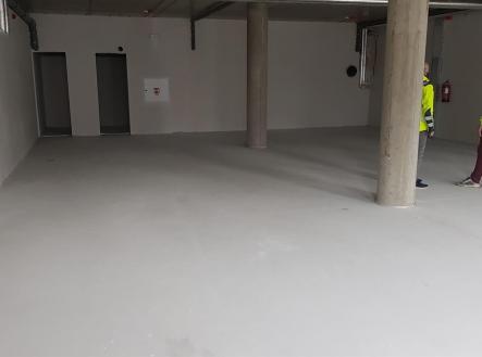 Prodej - obchodní prostor, 168 m²