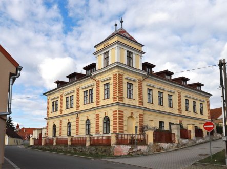 Kompletně vybavený, krásný a světlý byt 2+kk k prodeji, Lázeňská 70/5, Stará Boleslav