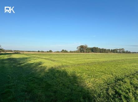 Prodej - pozemek, zemědělská půda, 7 945 m²