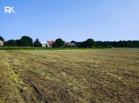 Prodej pozemku pro bydlení, 1 400 m²