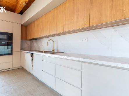 Prodej bytu, 4+kk, 112 m²