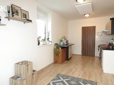 Pronájem bytu, 1+kk, 834 m²