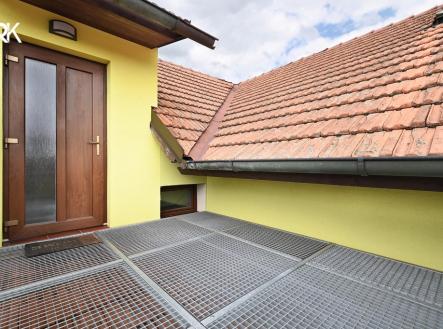 Pronájem bytu, 2+kk, 57 m²