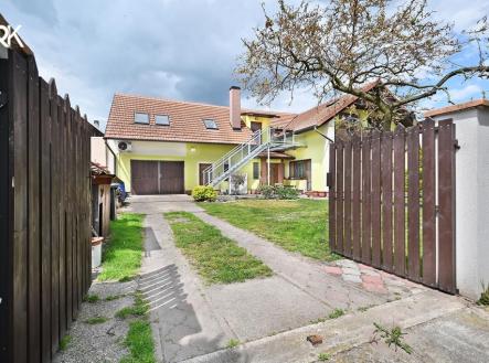 Pronájem bytu, 2+kk, 57 m²