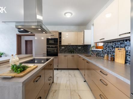 Prodej domu/vily, 229 m²