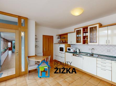 Prodej - dům/vila, 230 m²