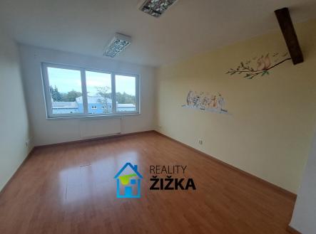 Pronájem komerčního objektu, výroba, 200 m²