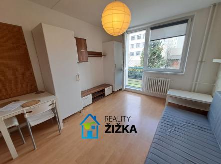 Pronájem bytu, 1+kk, 27 m²