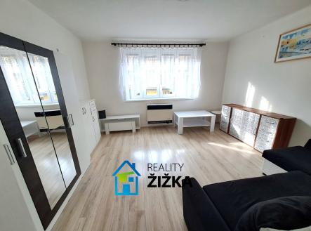 Pronájem bytu, 1+1, 30 m²