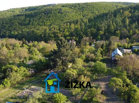 Prodej pozemku, zahrada, 1 860 m²