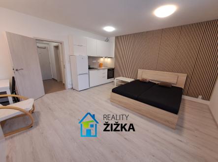 Pronájem bytu, 1+kk, 34 m²