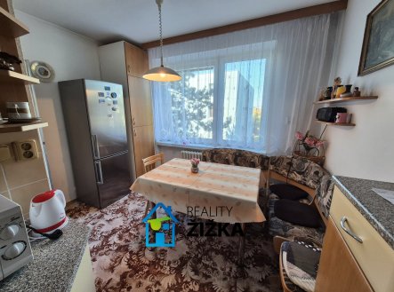 Pronájem bytu, 2+1, 63 m²