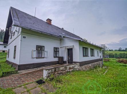 Prodej - dům/vila, 160 m²