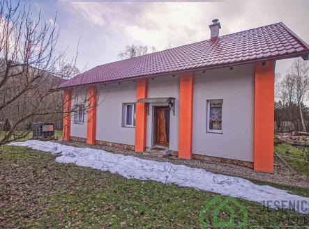 Prodej - dům/vila, 75 m²