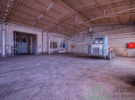 Prodej výrobní prostor, 3 580 m²