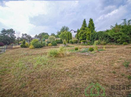 Pronájem pozemku, zahrada, 734 m²