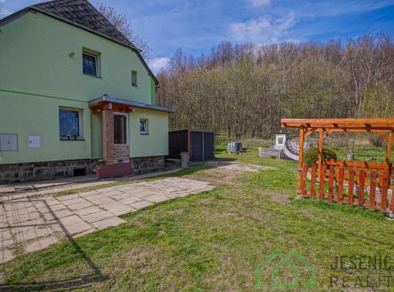 Prodej domu/vily, 291 m²