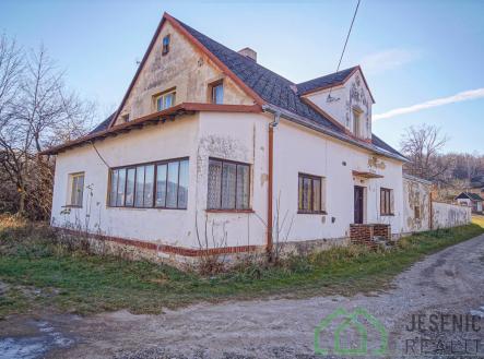 Prodej domu/vily, 530 m²