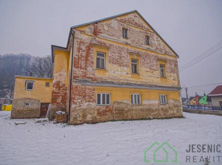 Prodej skladu, 240 m²