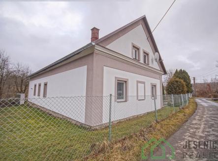 Prodej chaty/rekreačního objektu, 151 m²