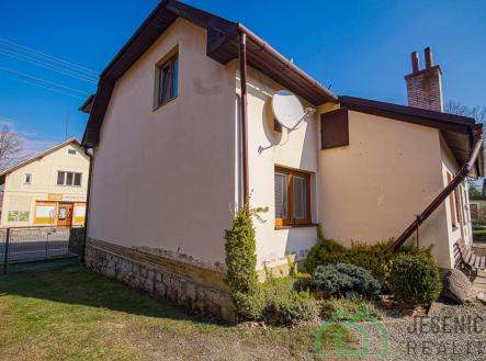 Prodej domu/vily, 144 m²