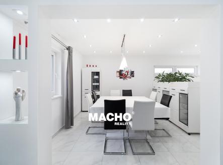 Prodej domu/vily, 220 m²